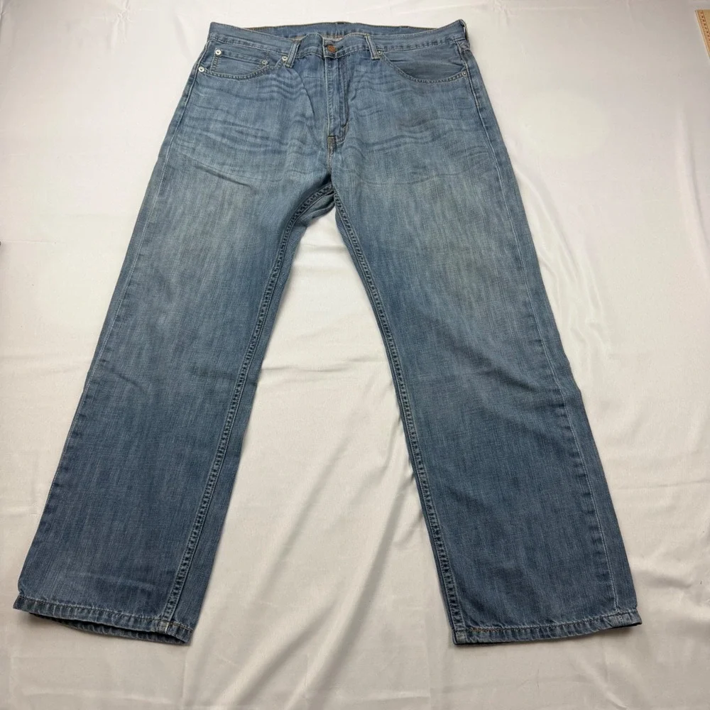 Levi's 505 Regular Fit Jeans Mens 38x30(29) Blue Medium Wash Straight Leg Denim